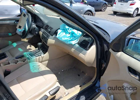 2004 BMW 325I from USA, damaged, VIN WBAET37484NJ95990